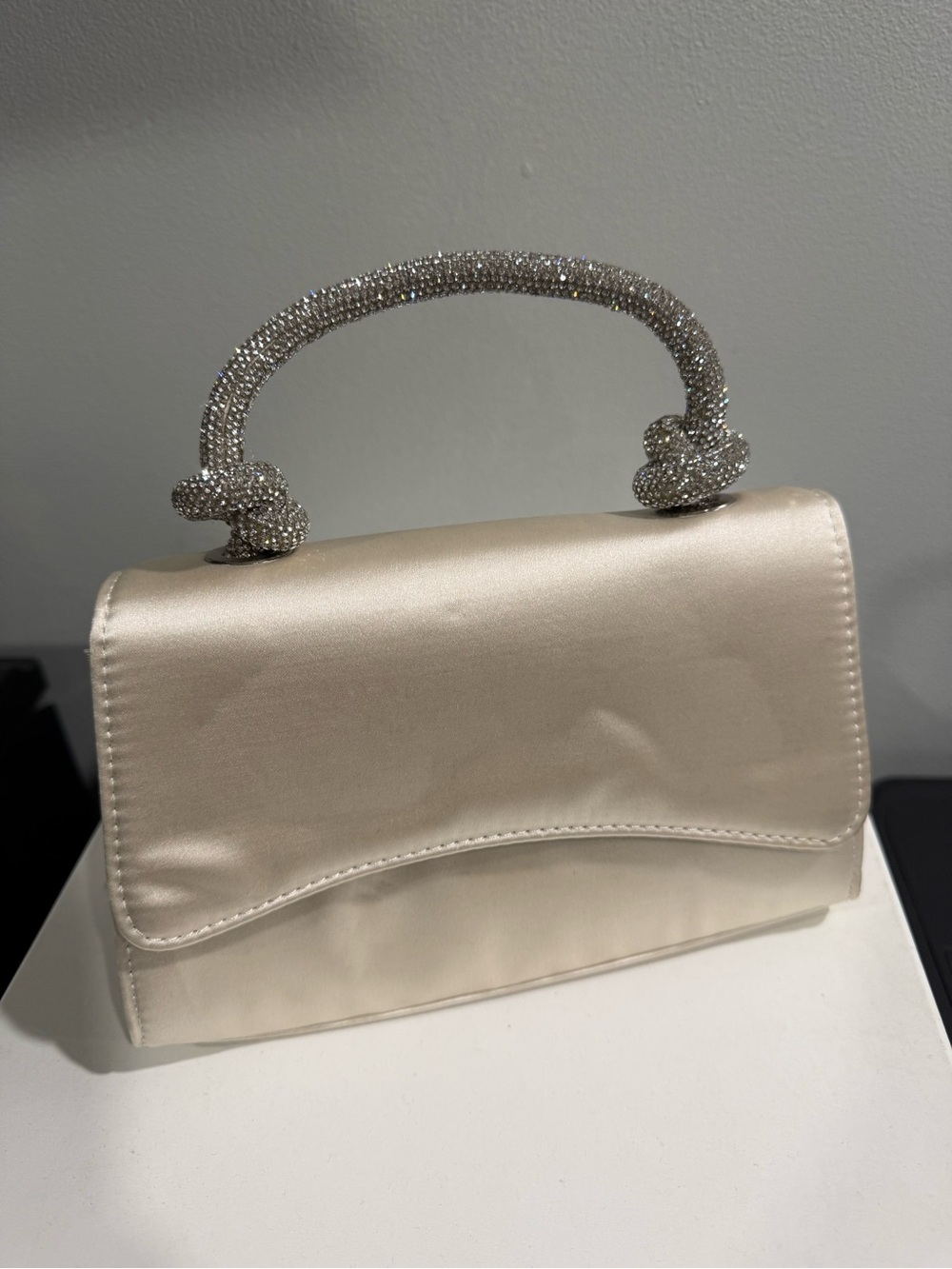 Elegant Ivory Satin Top-Handle Evening Bag with Crystal Handle